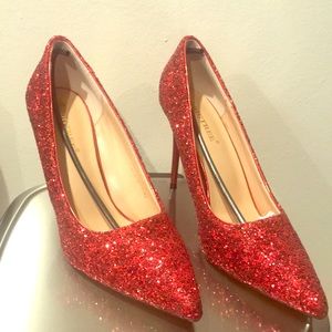 Brand New pair of Sequin Red Pumps size 42 11 12 M